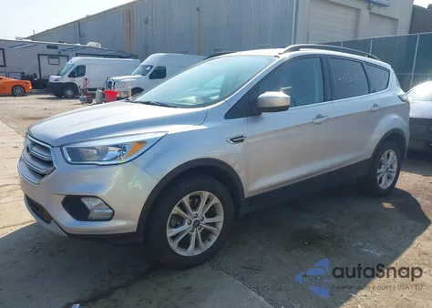 2018 Ford Escape Se z USA, uszkodzony, nr VIN 1FMCU9GD6JUC18643
